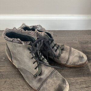 Vintage looking leather booties Size 39